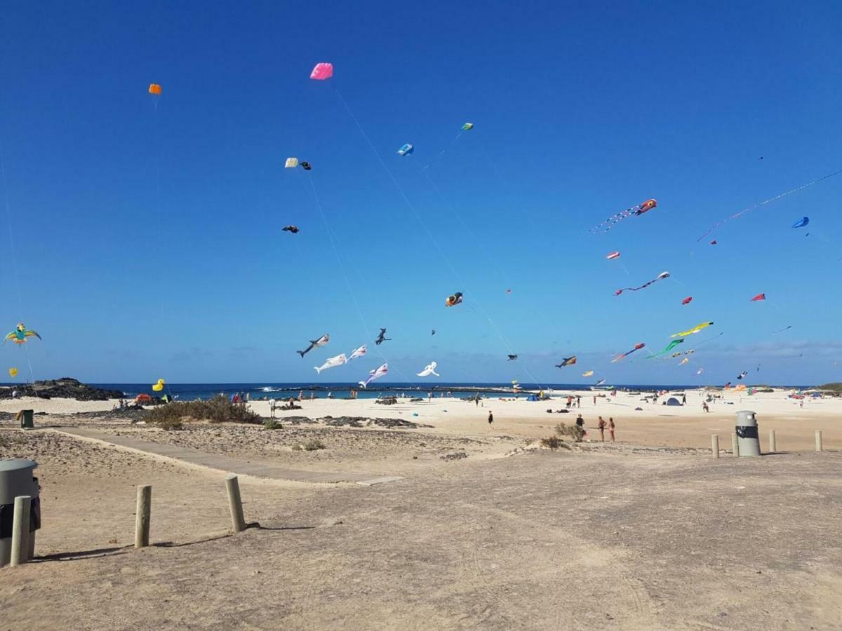 Marfolin 11 Beach Front Apartment With Sea Views From Every Room Cotillo Exterior foto